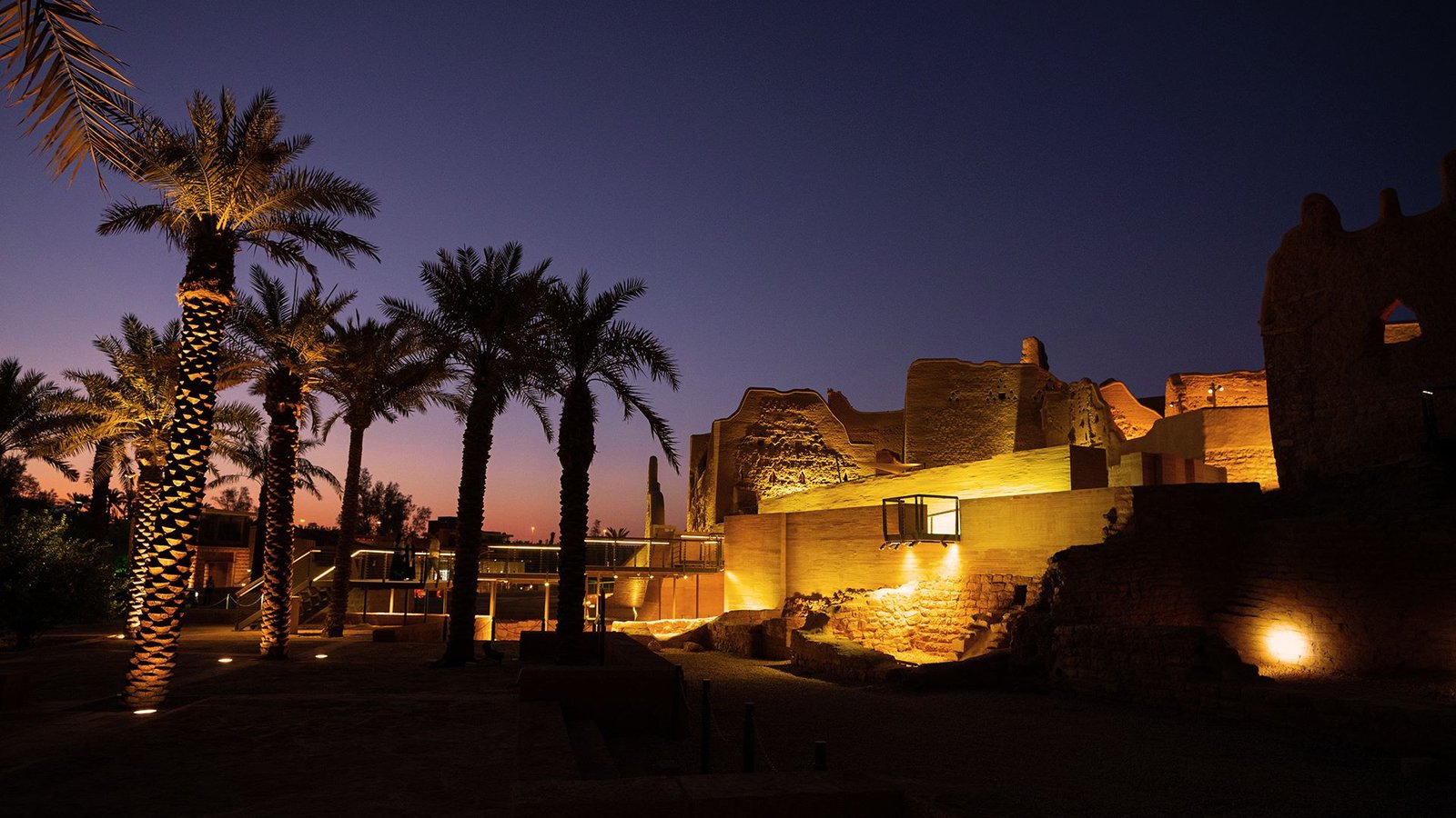 Mesarat Al Makhtalafa Co | Booking Hotels, Flights, Cars for Umrah & Hajj in Saudi Arabia.