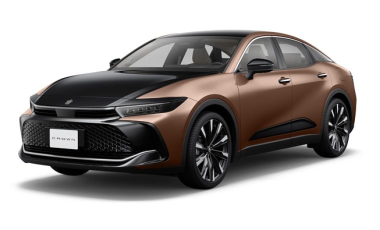 Toyota Crown 2023