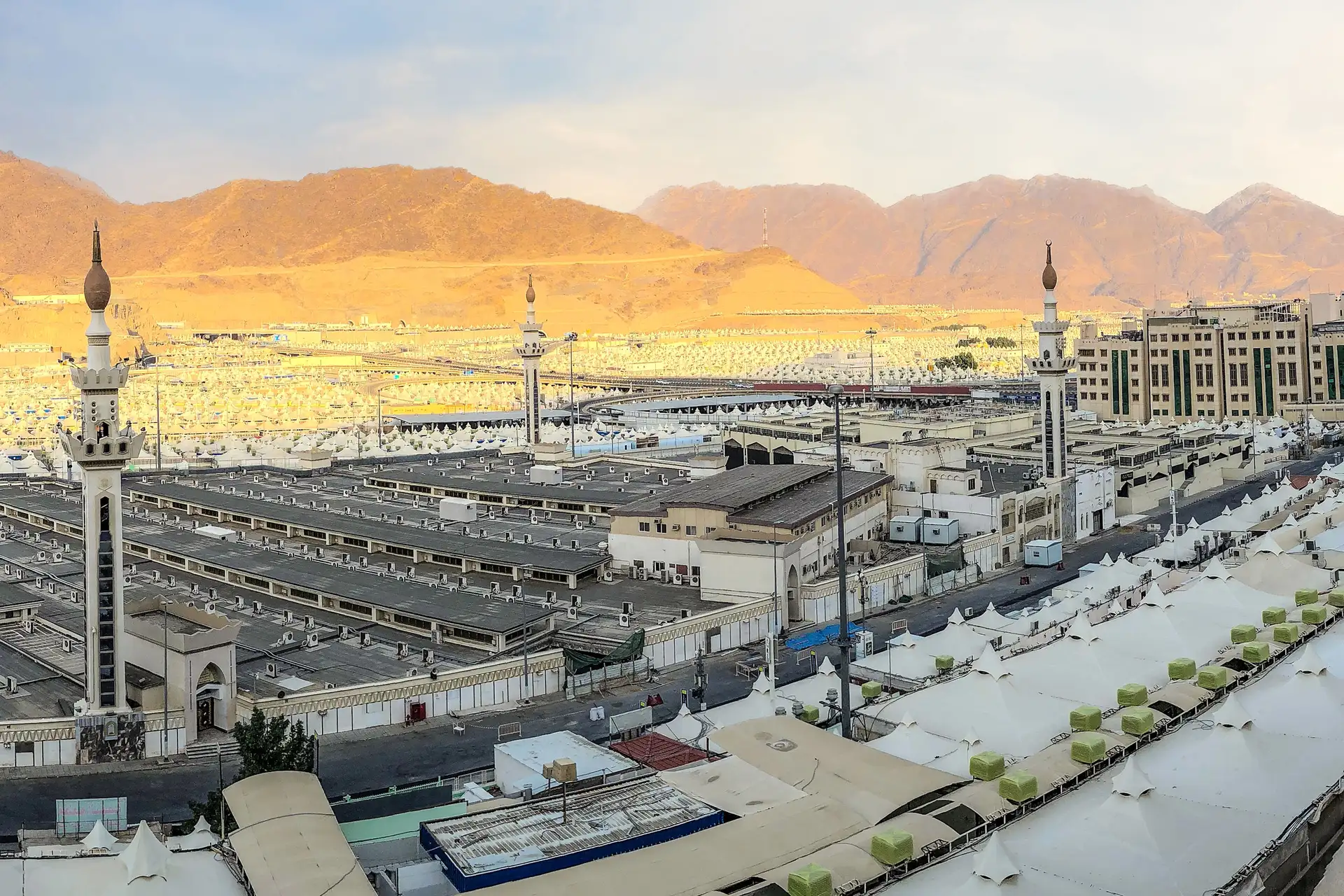 Umrah & Full Day Tour in Makkah (For Muslims Only)