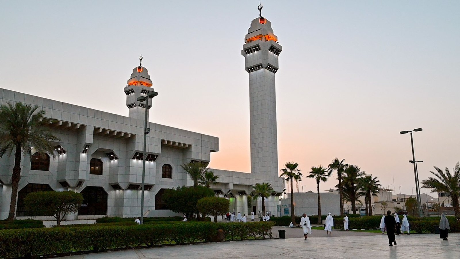 Discovering Makkah: A Comprehensive 7-Day Journey