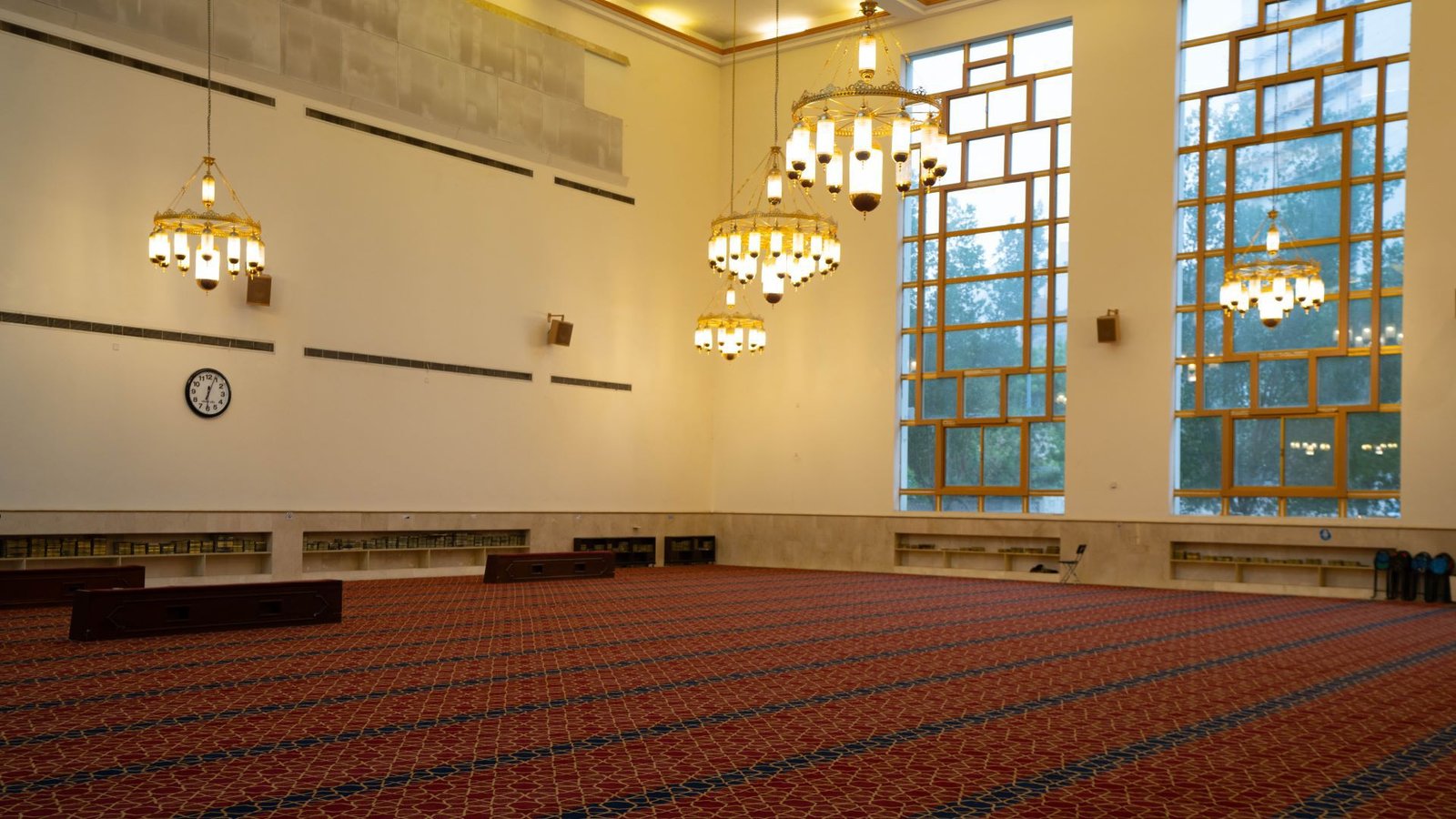 Umrah Program & 3-Day Tour in Makkah (For Muslims Only)